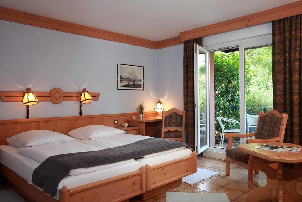 Les Portes De La Vallee Turckheim Zimmer foto